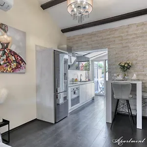 Penthouse Leonarda With Private Parking , Pula Kroatien